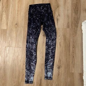 Lululemon 28” luxtreme leggings